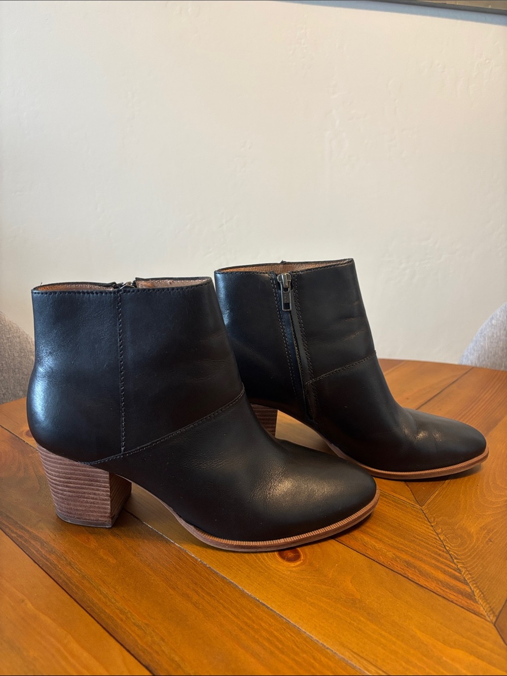 Madewell Womens Leather Booties - Picture 4 of 6